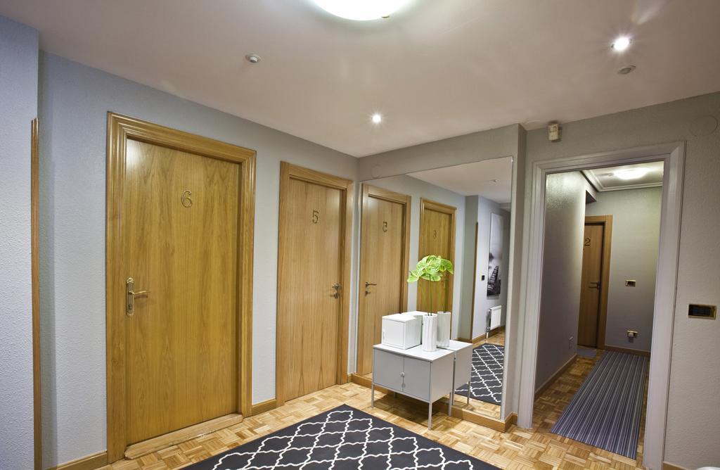 Pension Pasadena Pamplona Exteriör bild